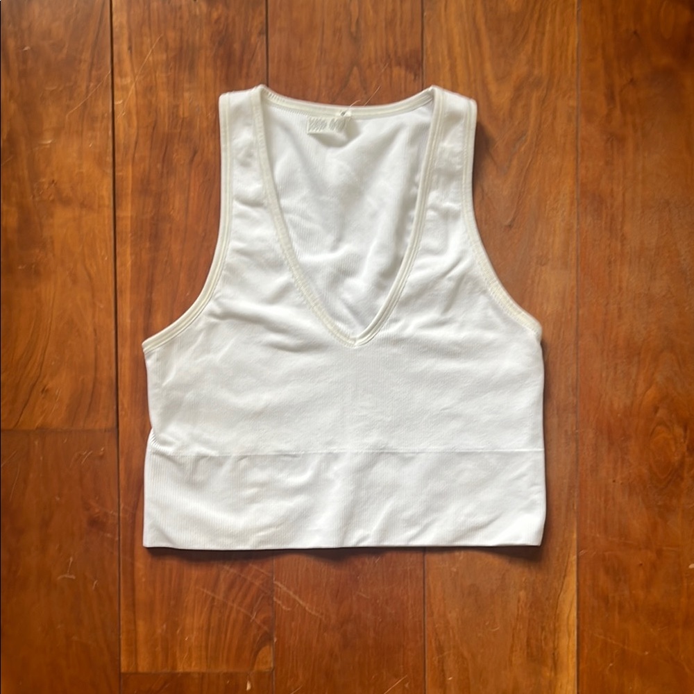 Athleta crop top